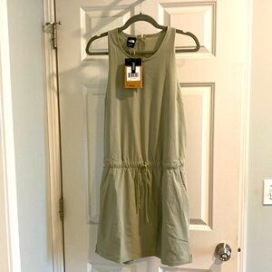 NWT The North Face Never Stop Wearing Adventure Dress, Size L Tea Green